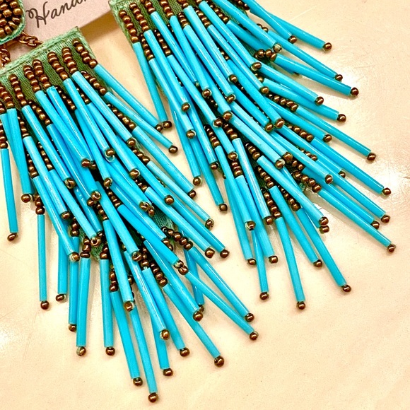 NWT Deepa Gurnani Beaded Gold Statement Earrings - Picture 6 of 12